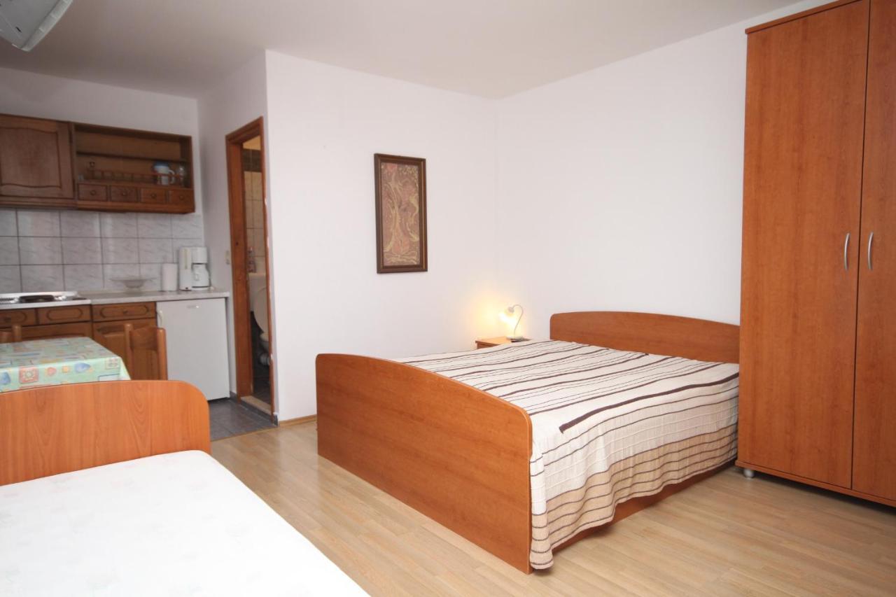 Apartments With A Parking Space Makarska - 6693 외부 사진