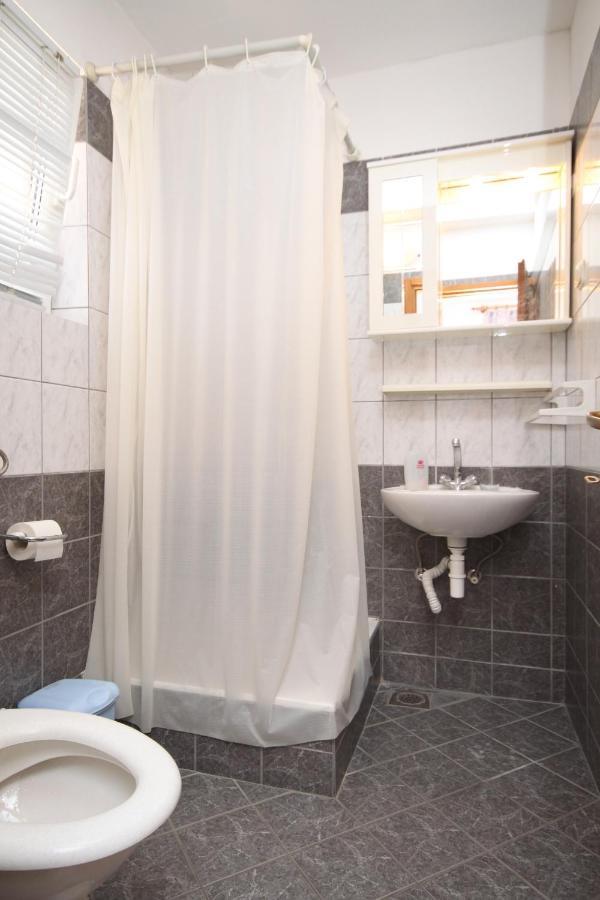 Apartments With A Parking Space Makarska - 6693 외부 사진