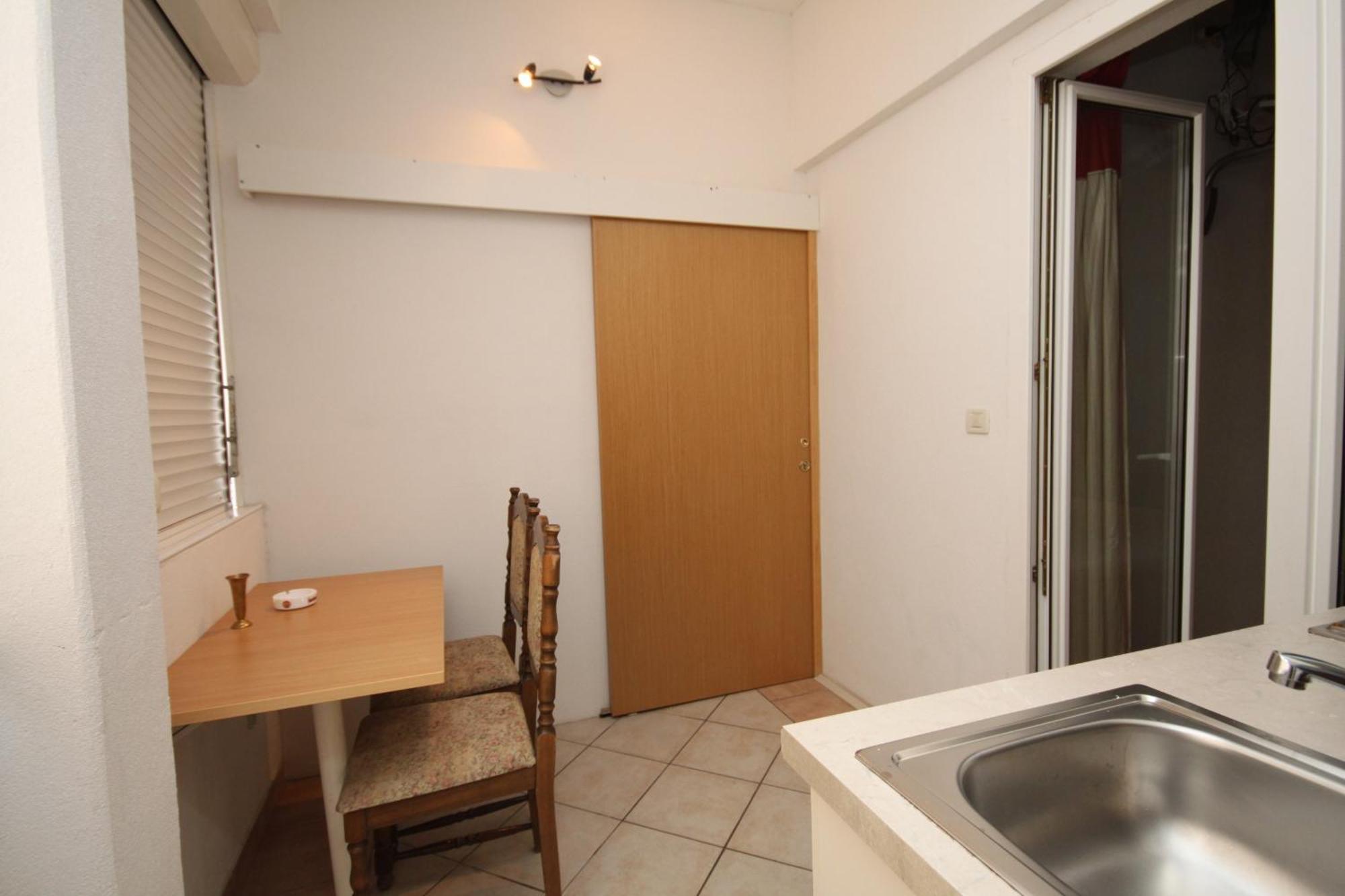 Apartments With A Parking Space Makarska - 6693 객실 사진