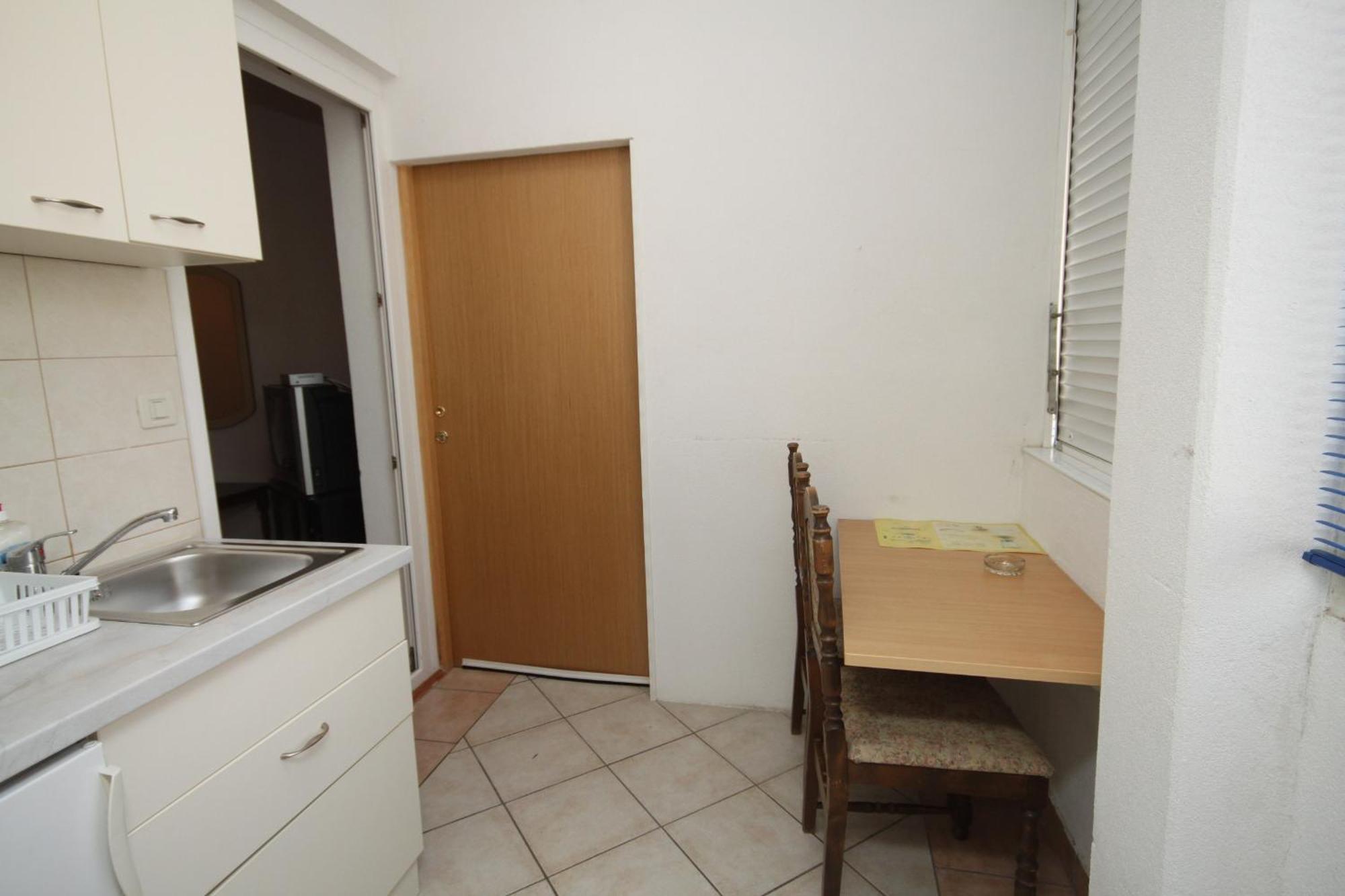 Apartments With A Parking Space Makarska - 6693 객실 사진